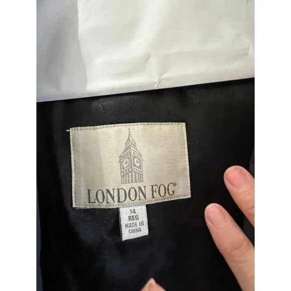 London Fog Black Button Front Hooded Long Regular Fit Trench Coat Size 14 - Picture 6 of 10